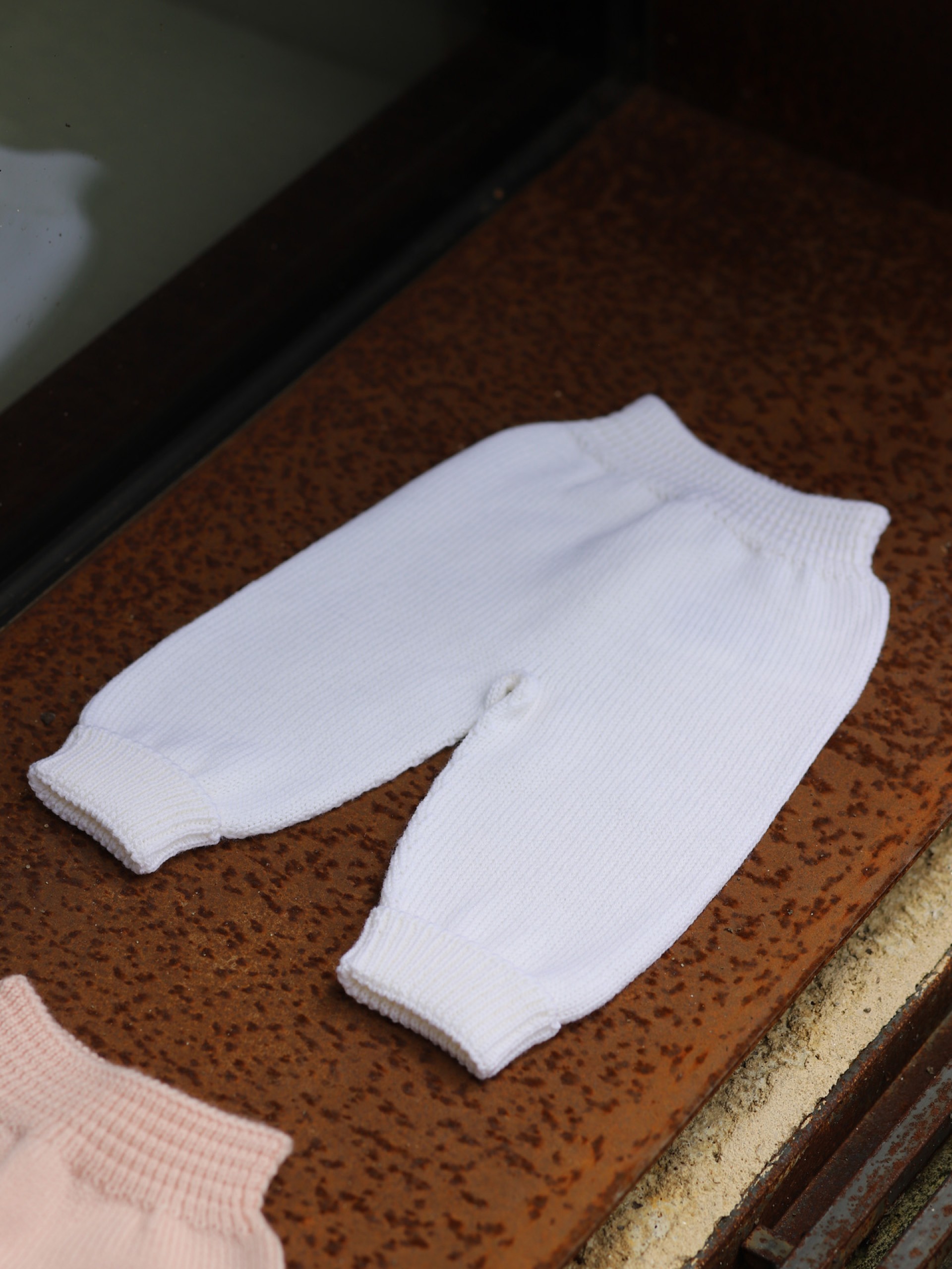 Calças tricotadas lã