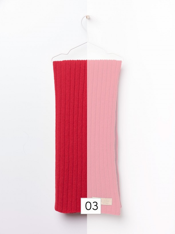Knitted wool blanket