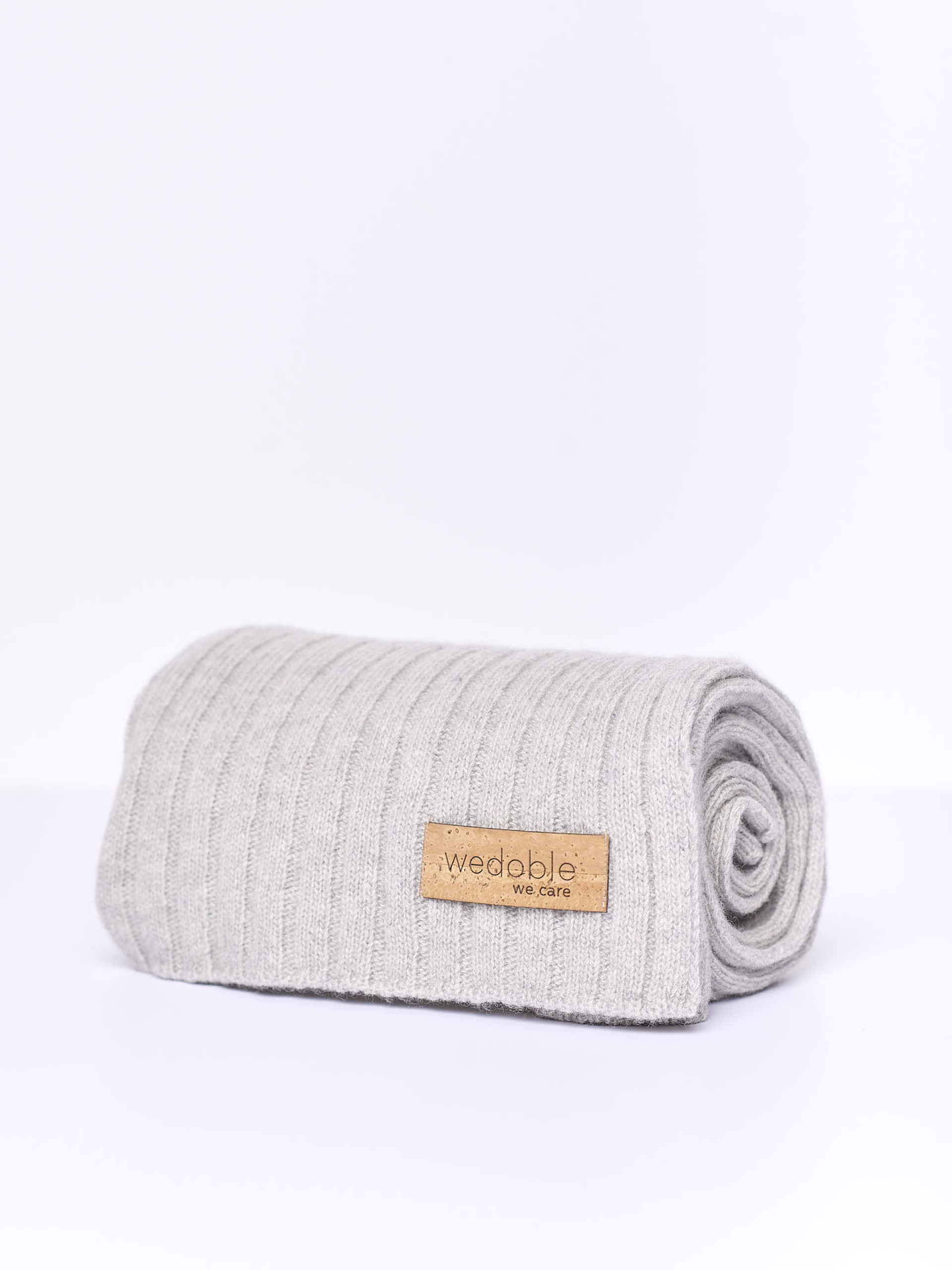 Knitted wool blanket