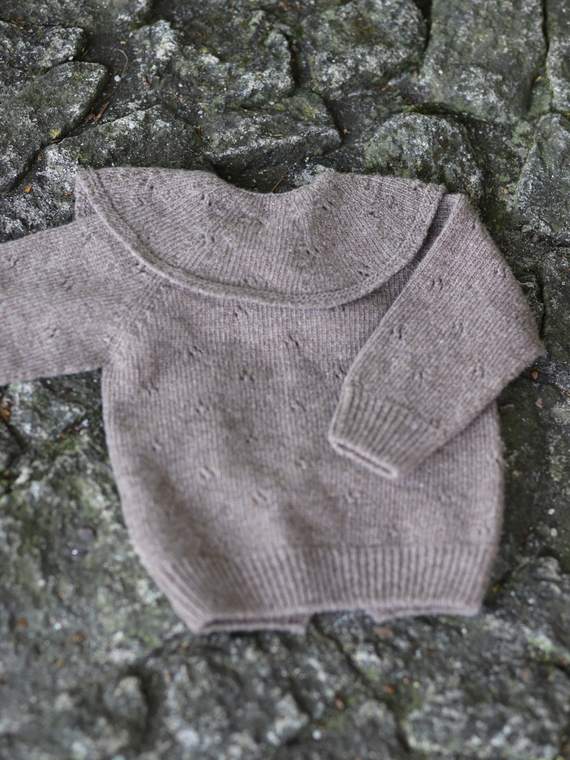 Knitted wool cardigan