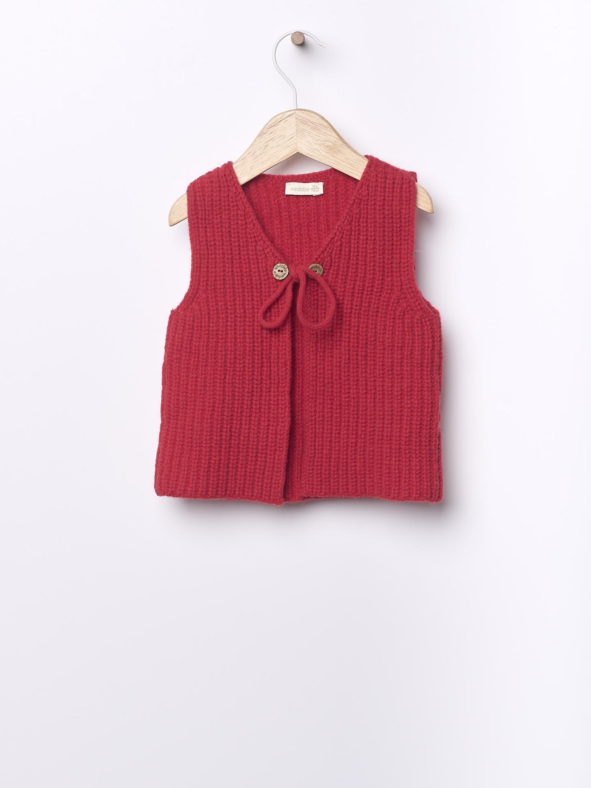 Knitted wool vest