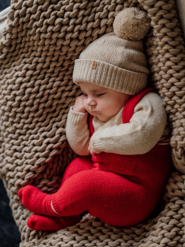 Bobble beanie