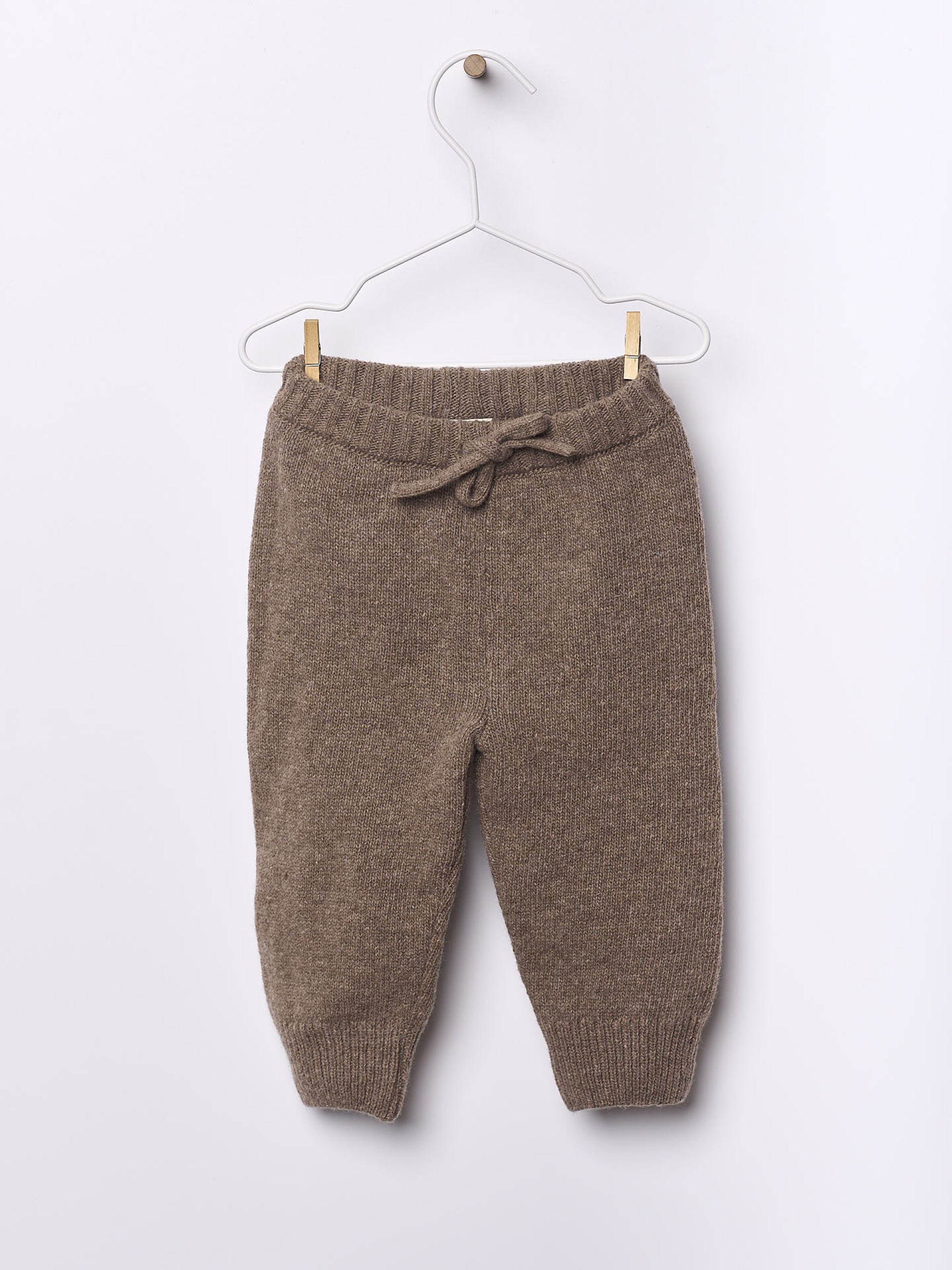 Knitted wool trousers