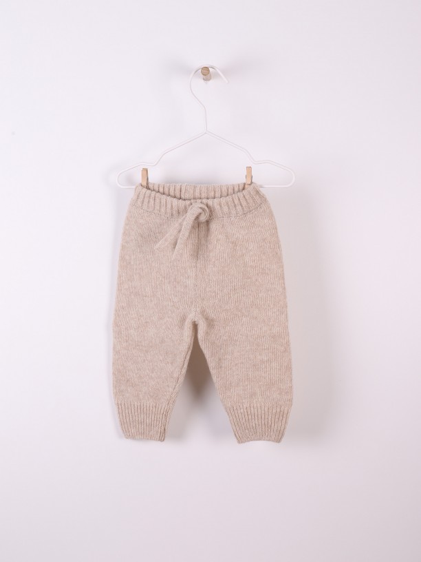 Knitted wool trousers