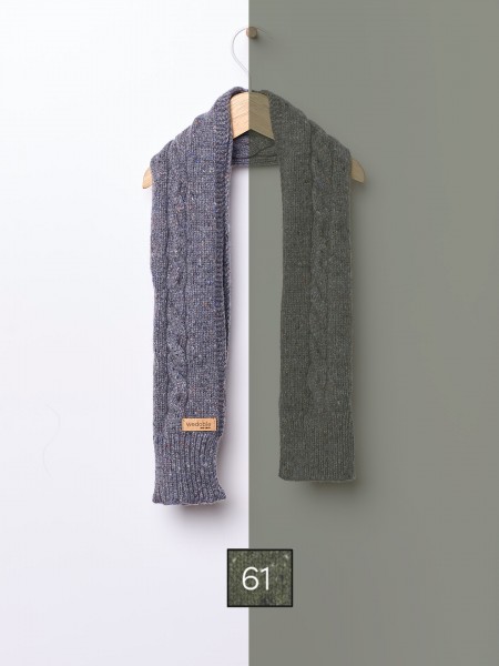 Knitted scarf