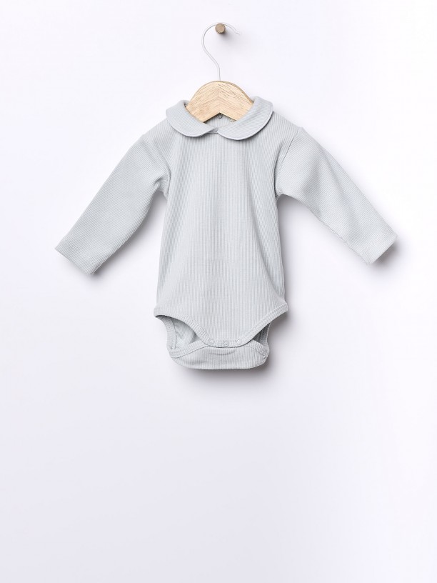 Round neck bodysuit
