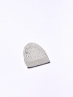 17 Soft grey