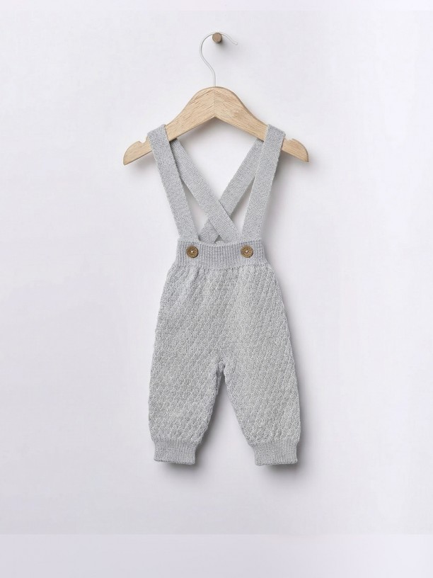 Cal�as tricotadas l�