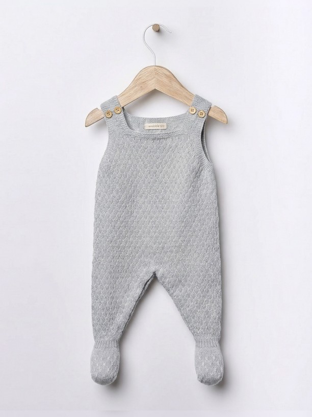 Jardineiras tricotadas l?