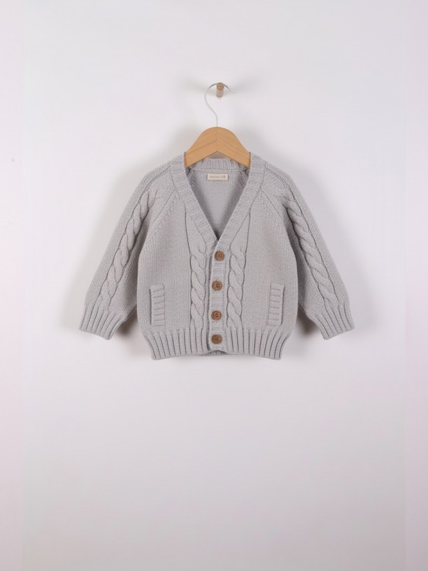 Casaco com decote em V