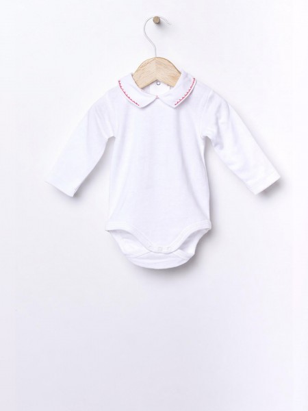 Body com gola em bico