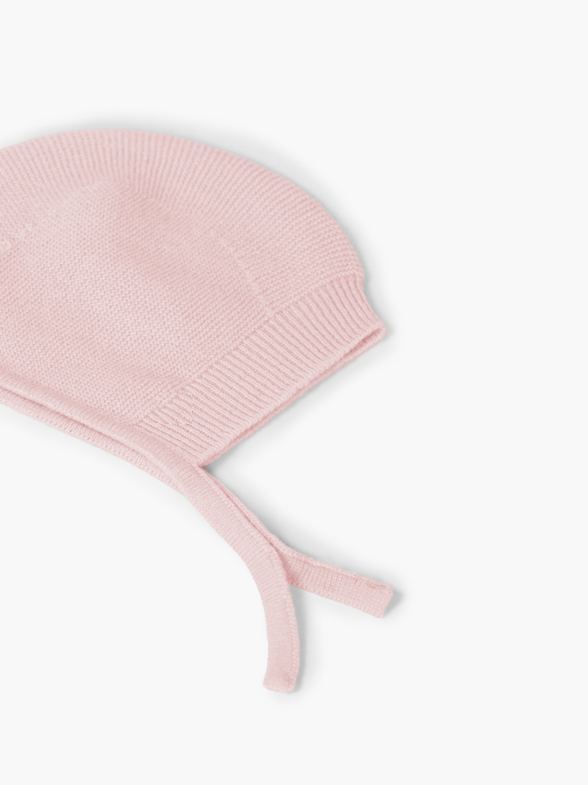 Knitted cashmere bonnet