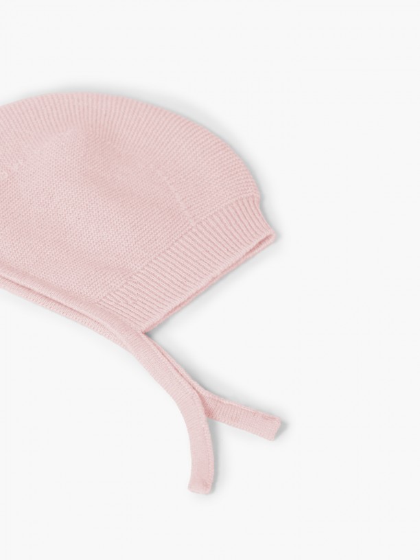 Knitted cashmere bonnet Knitted cashmere bonnet