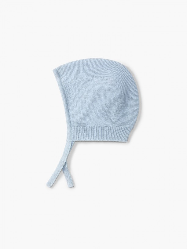 Knitted cashmere bonnet Knitted cashmere bonnet