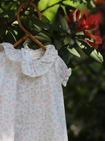 Blusa com body integrado