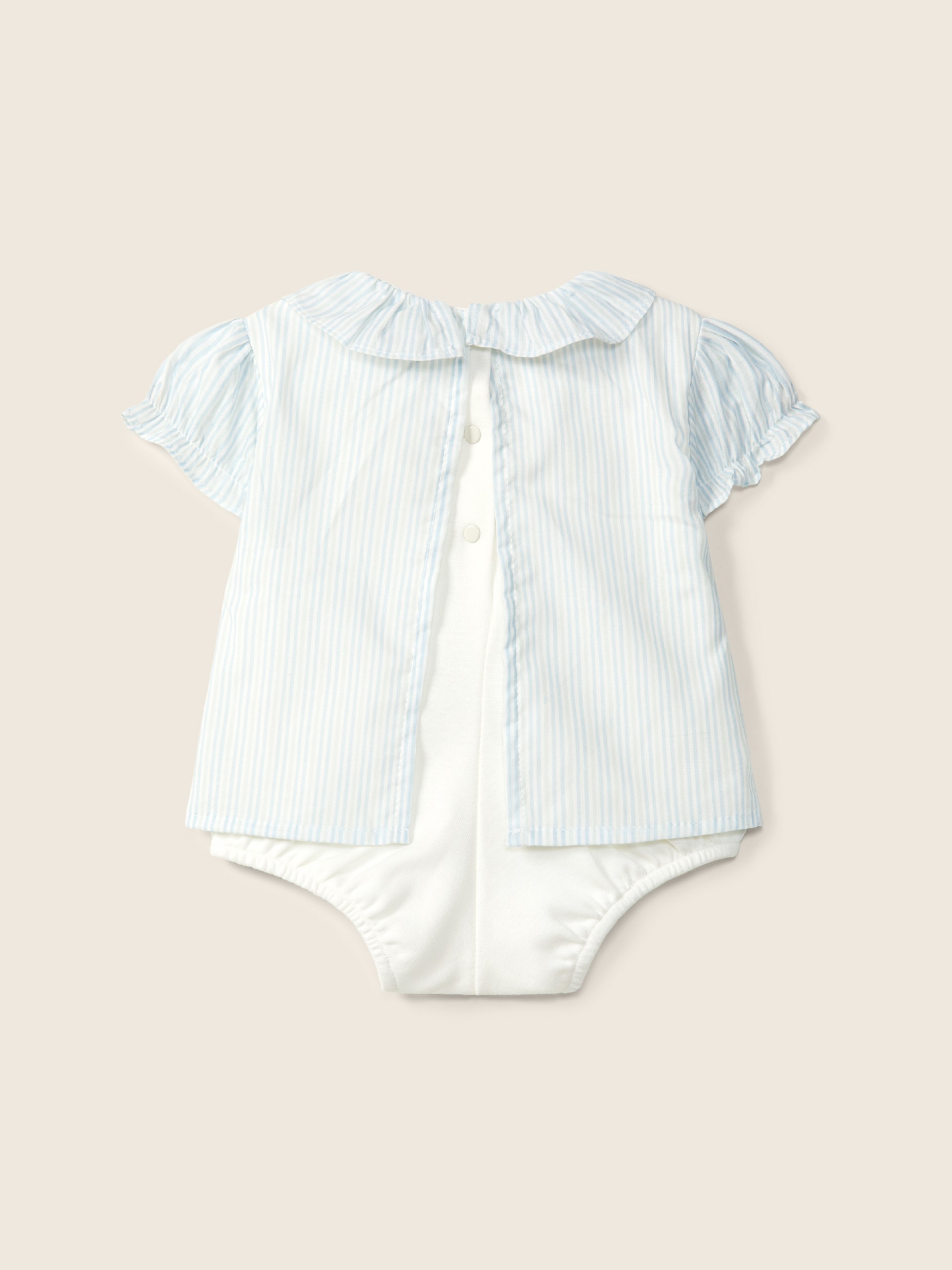 Blusa com body integrado