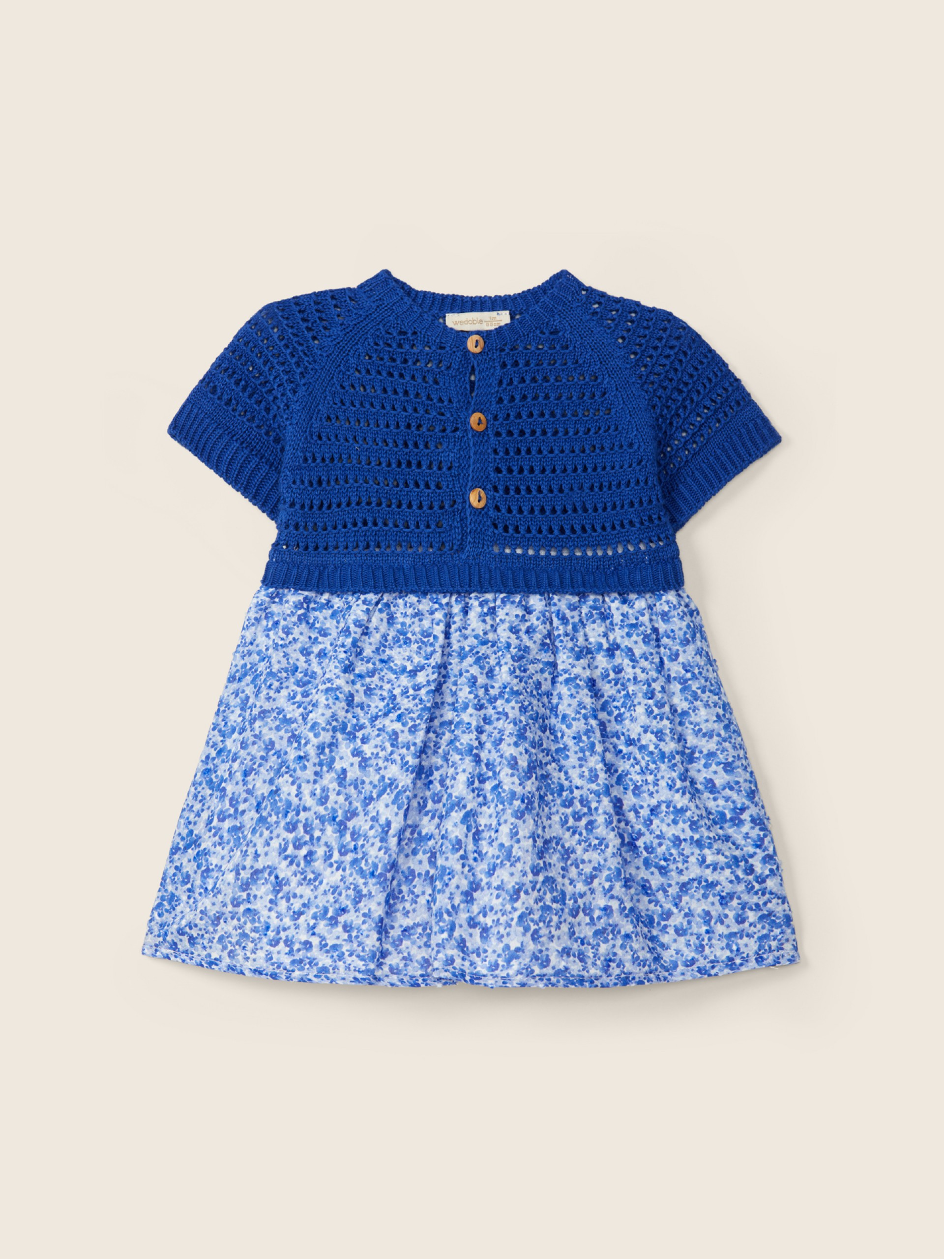 Short-sleeved dress