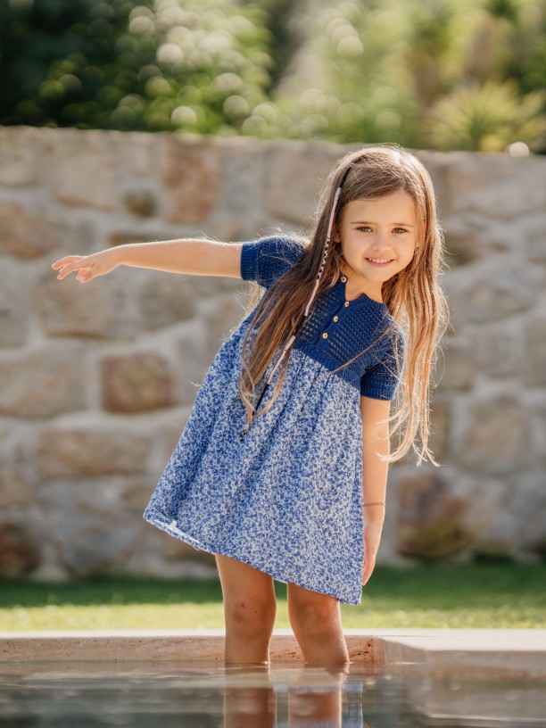 Short-sleeved dress Short-sleeved dress