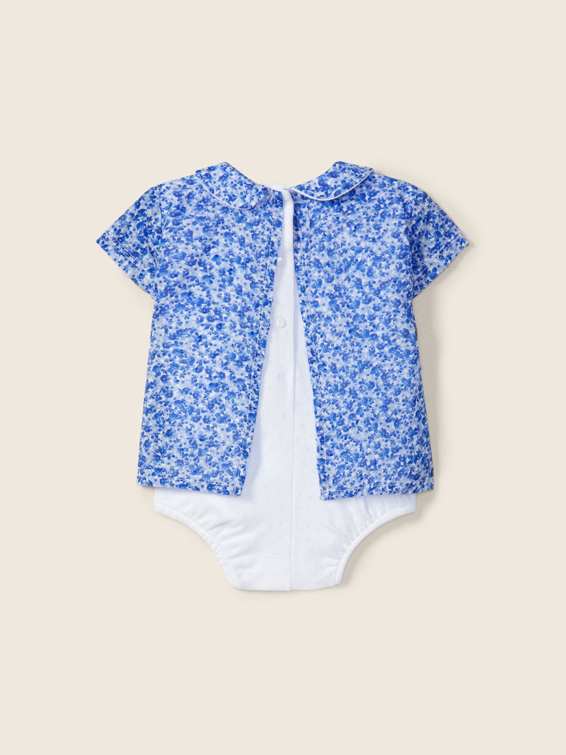 Integrated blouse