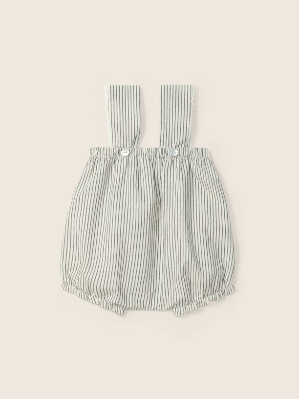 Pinstripe shortie