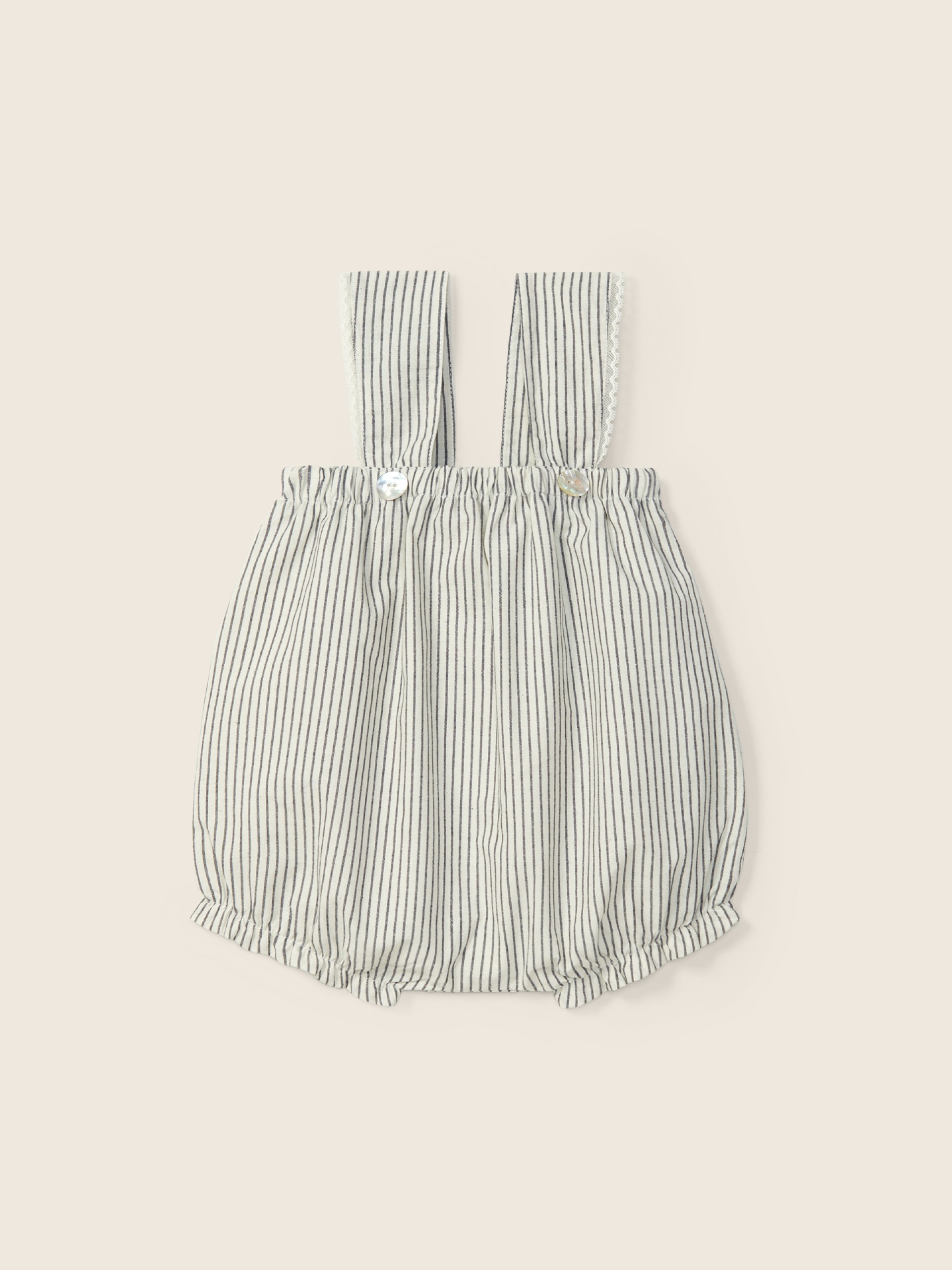 Pinstripe shortie