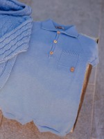 11 Medium blue