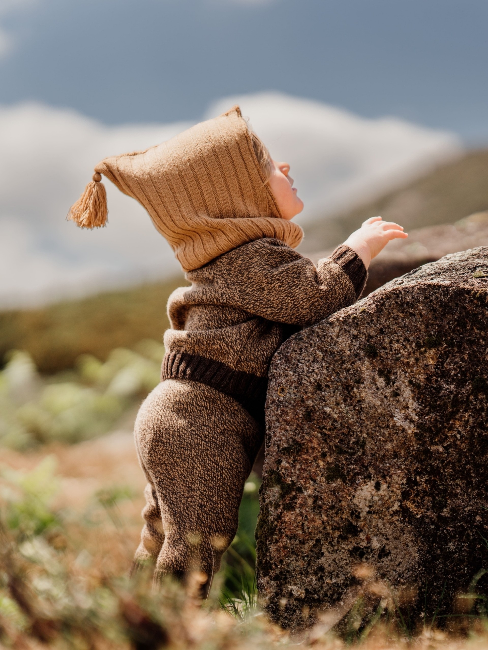 Knitted wool cardigan