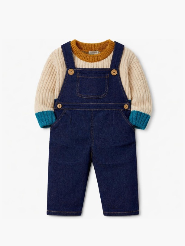 Knitted wool sweater