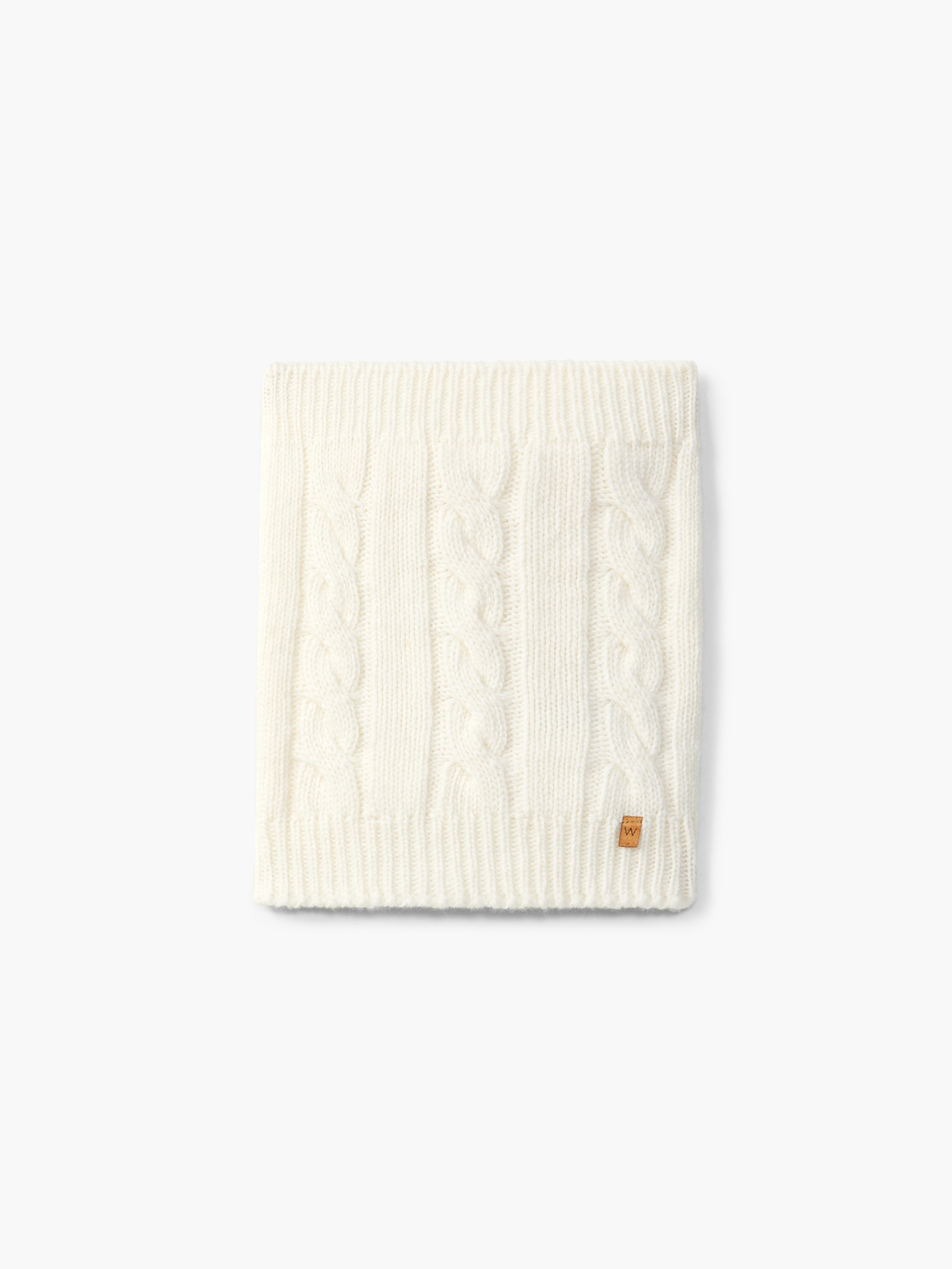 Knitted wool snood