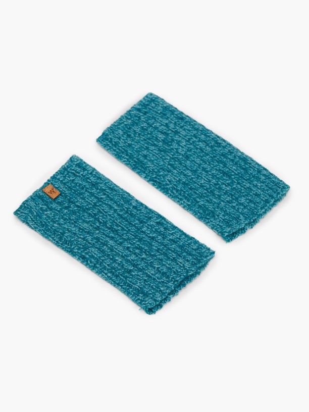 Knitted wool gloves Knitted wool gloves