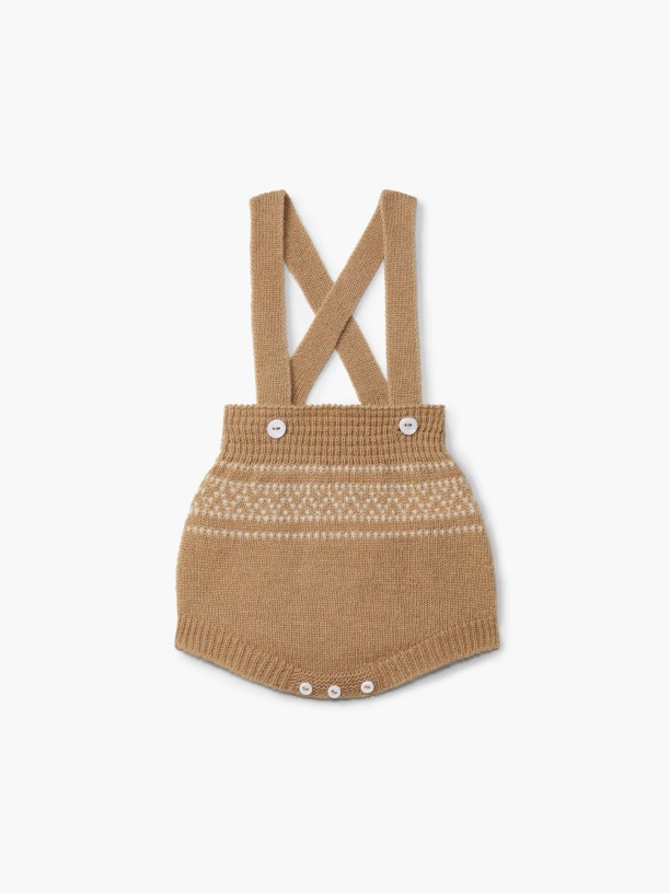 Knitted jacquard shortie Knitted jacquard shortie