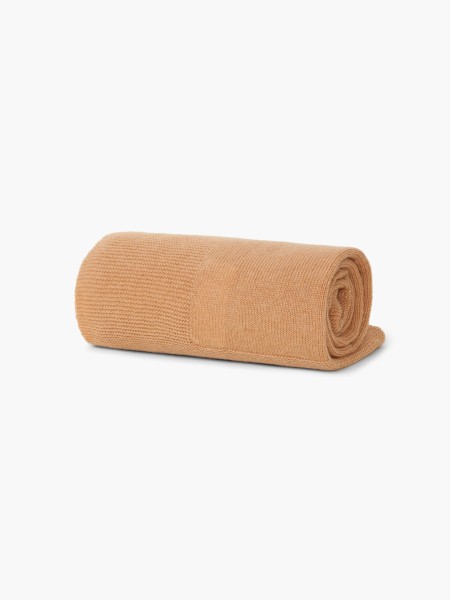 Knitted blanket