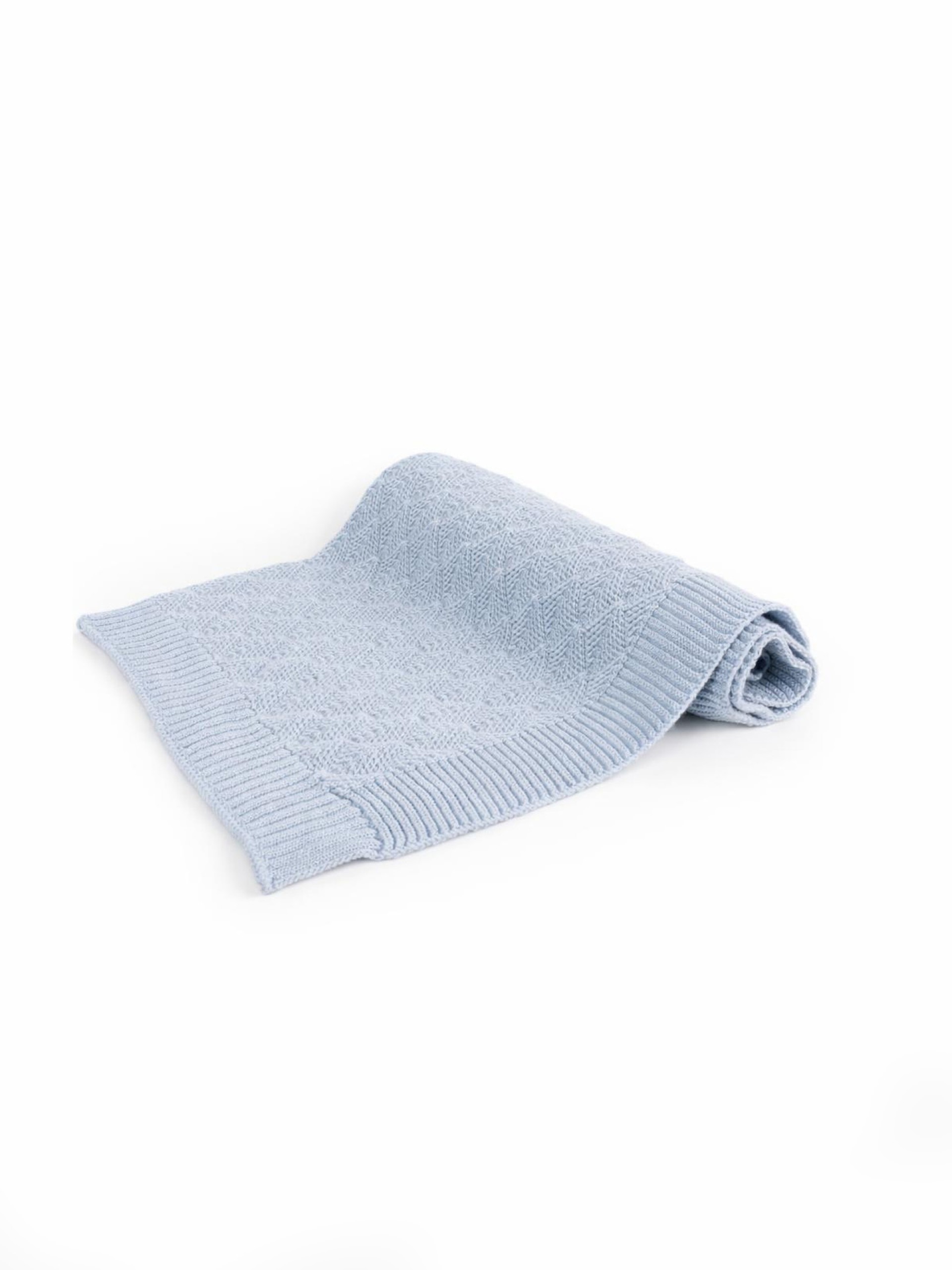 Knitted wool blanket