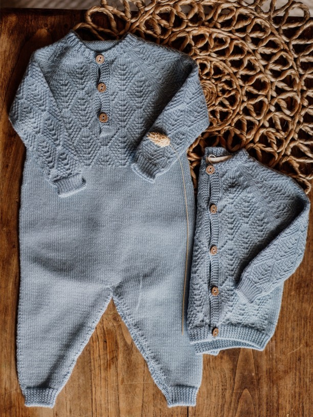 Knitted wool cardigan Knitted wool cardigan