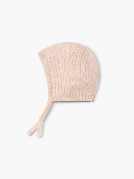 Knitted wool bonnet