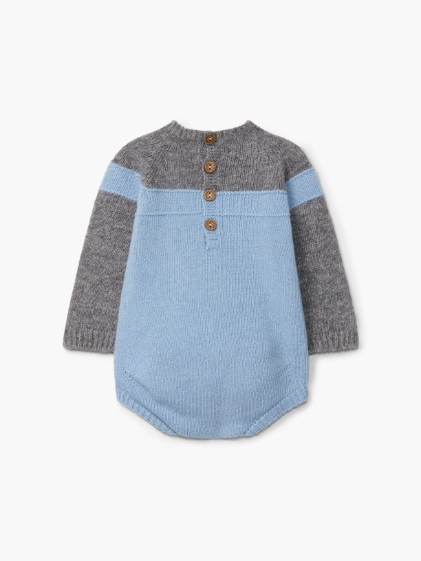 Knitted wool shortie