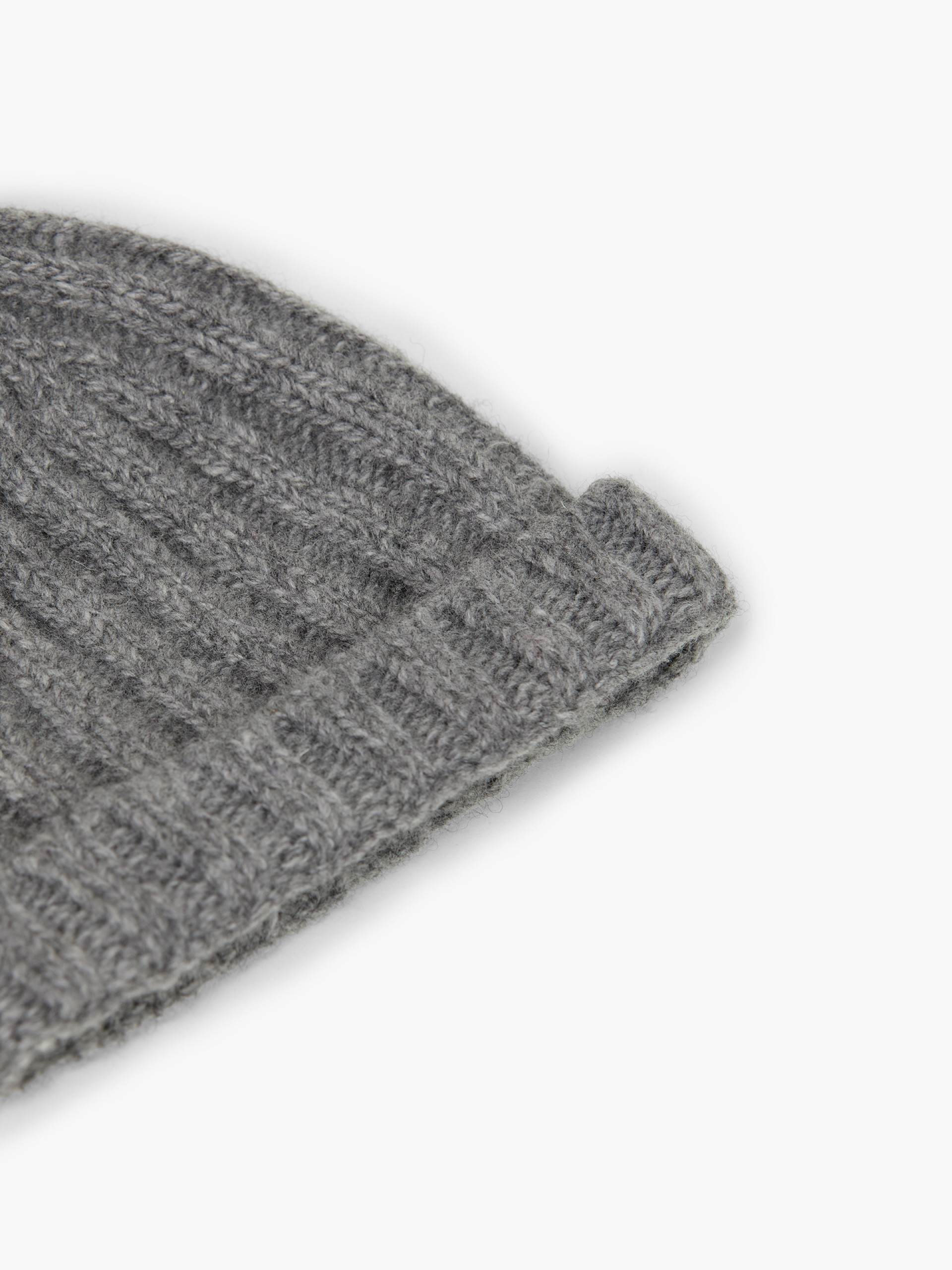 Bobble beanie