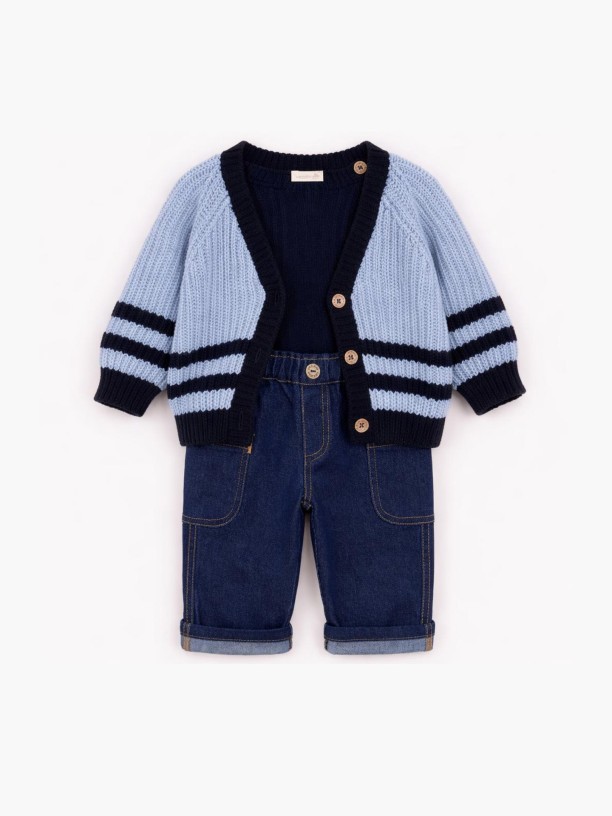 V-neck cardigan V-neck cardigan
