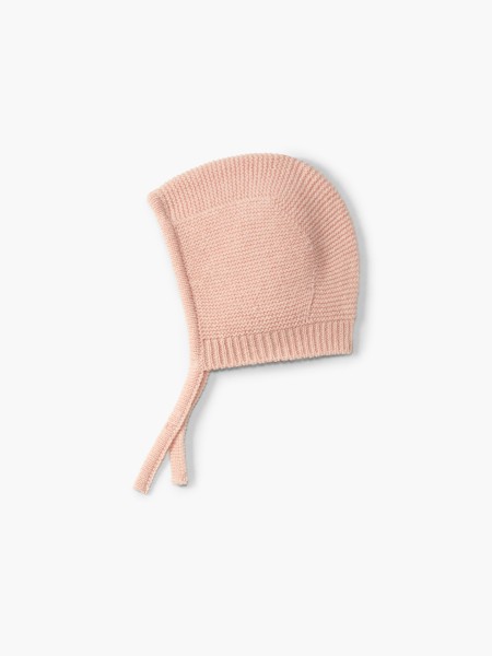 Knitted wool bonnet