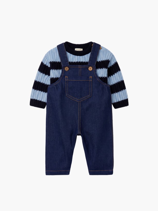 Knitted wool sweater Knitted wool sweater