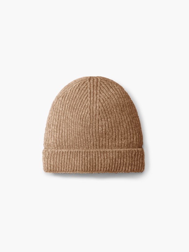 Knitted wool beanie Knitted wool beanie