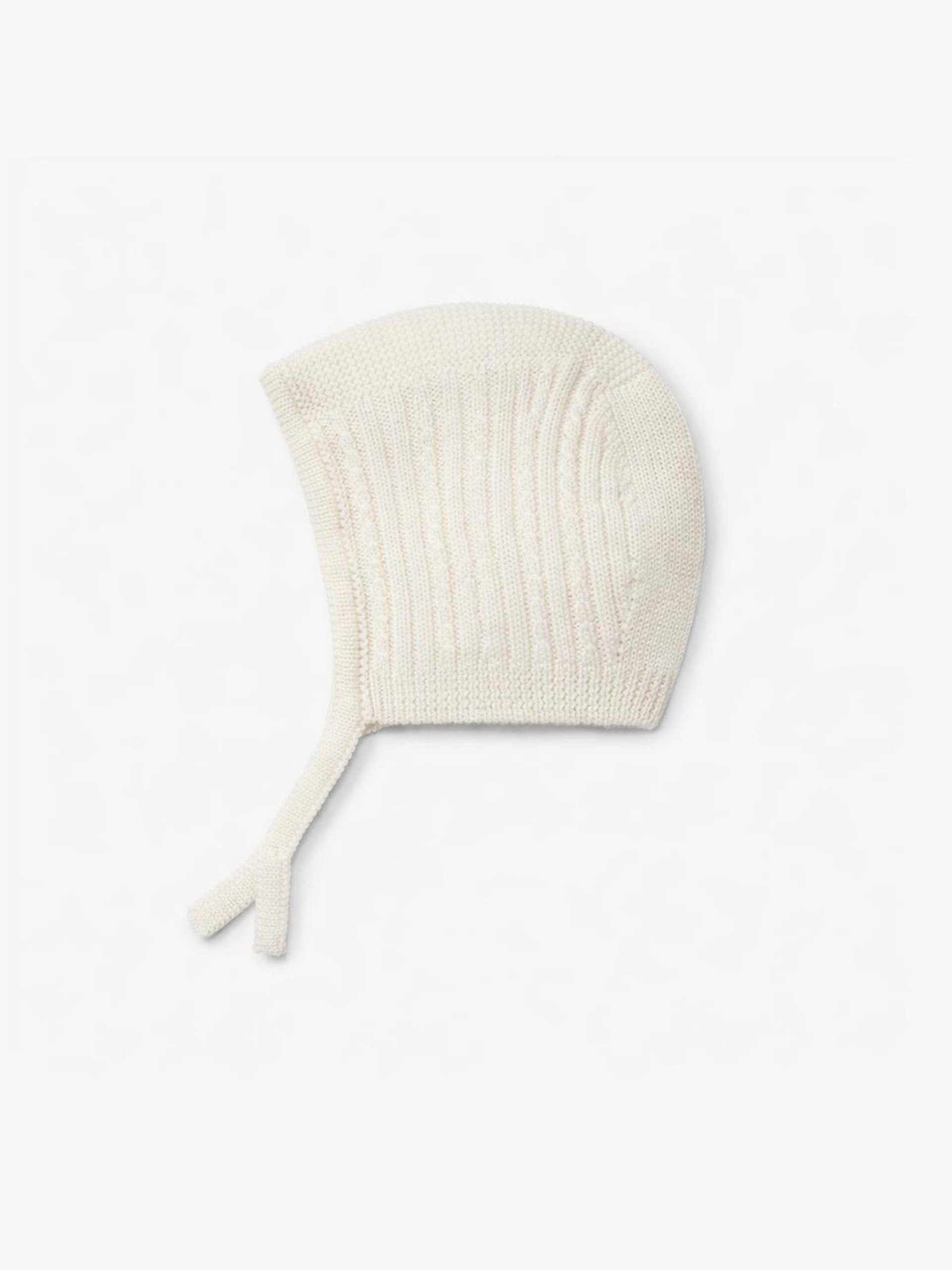 Knitted wool bonnet