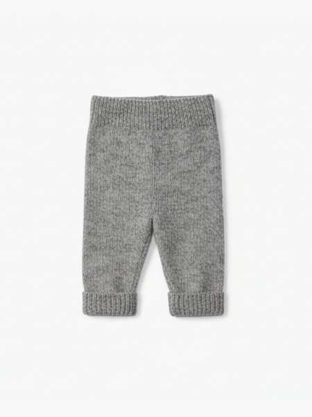 Knitted wool trousers