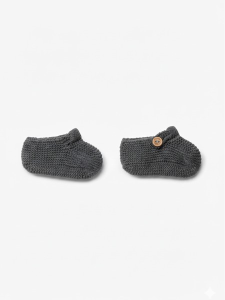 Knitted wool booties
