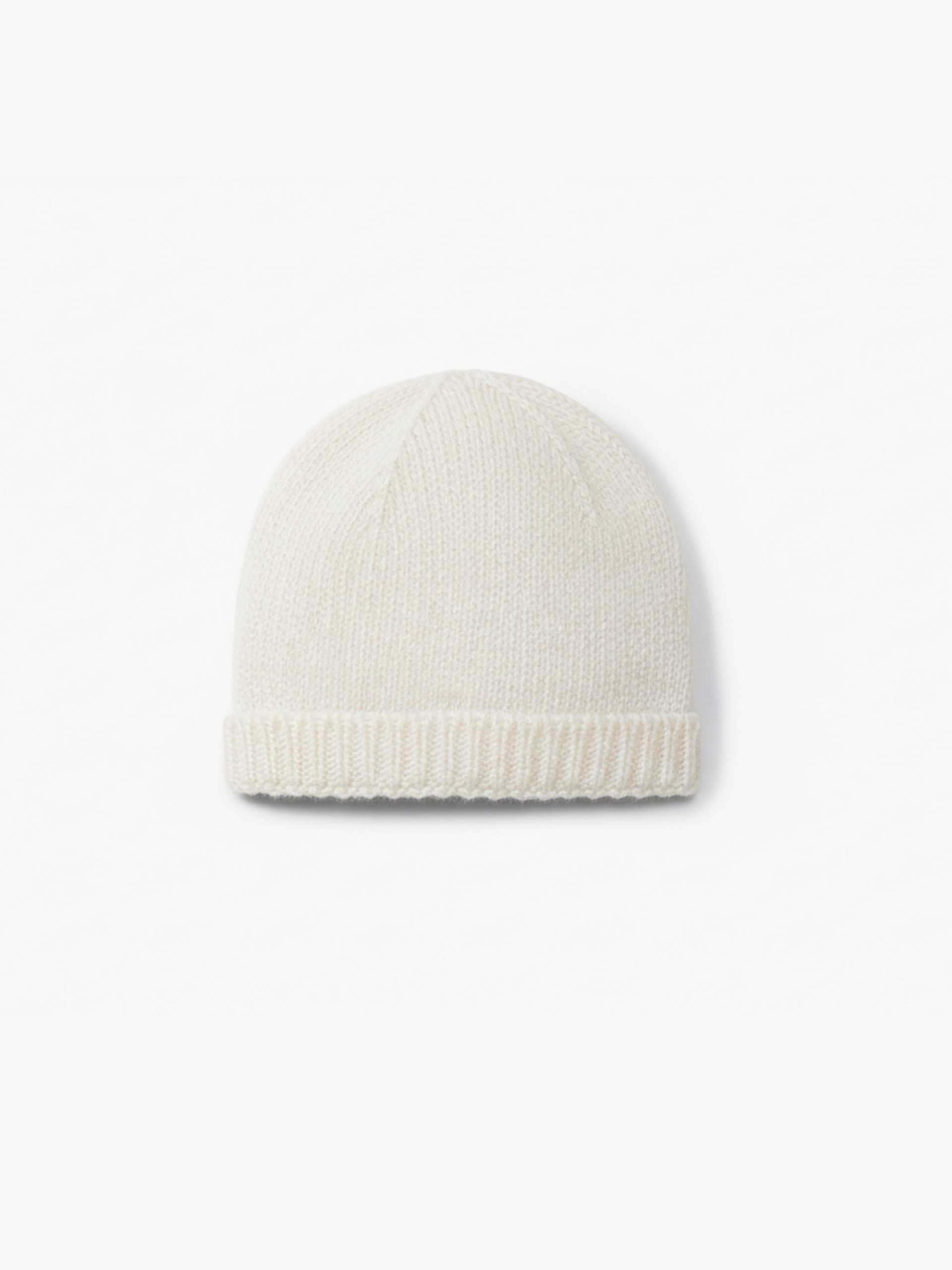 Knitted wool beanie