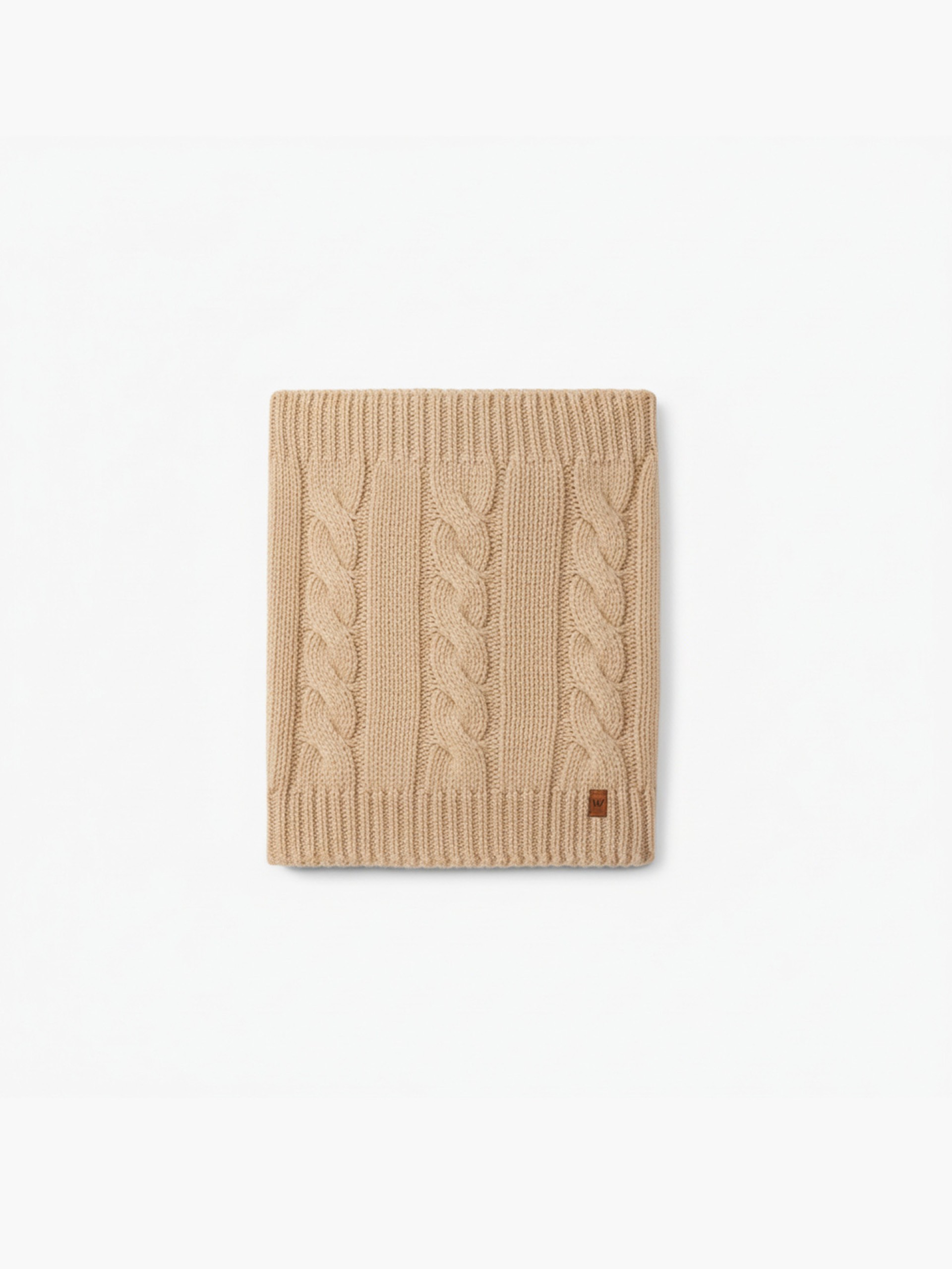 Knitted wool snood