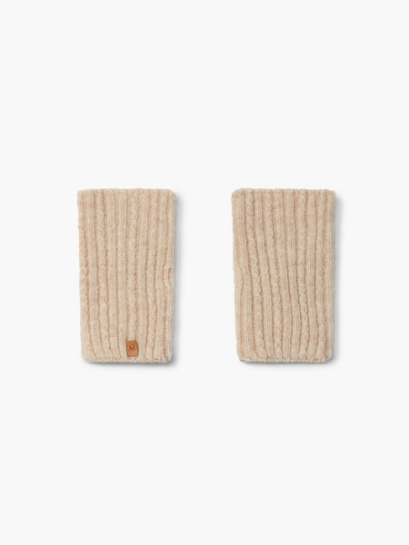 Knitted wool gloves Knitted wool gloves
