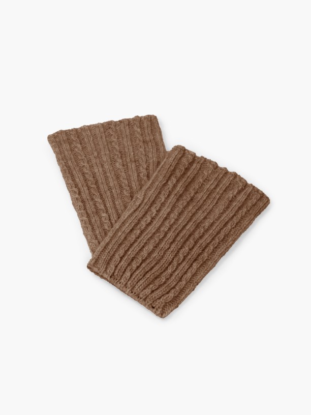 Knitted wool gloves Knitted wool gloves