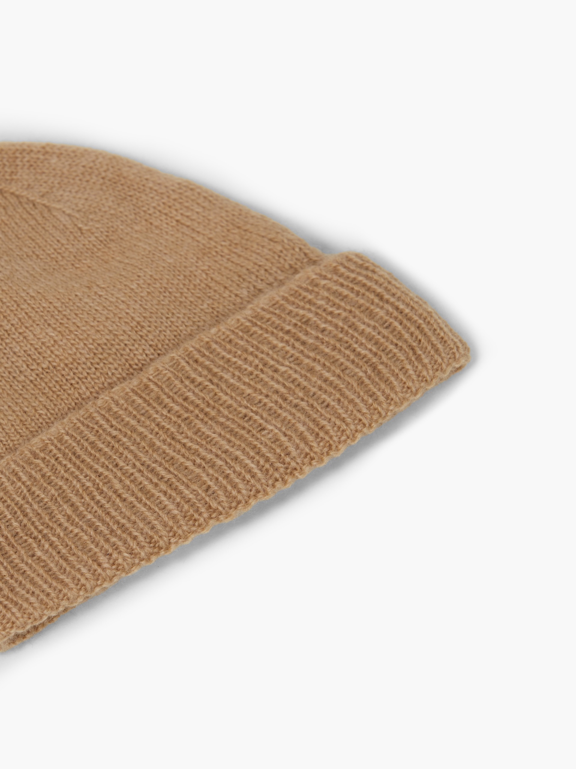 Knitted beanie