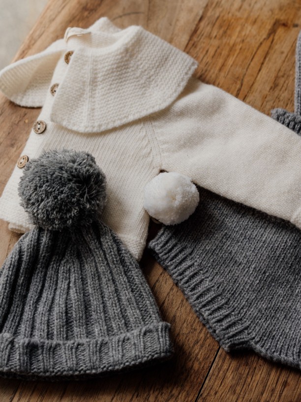 Knitted wool cardigan